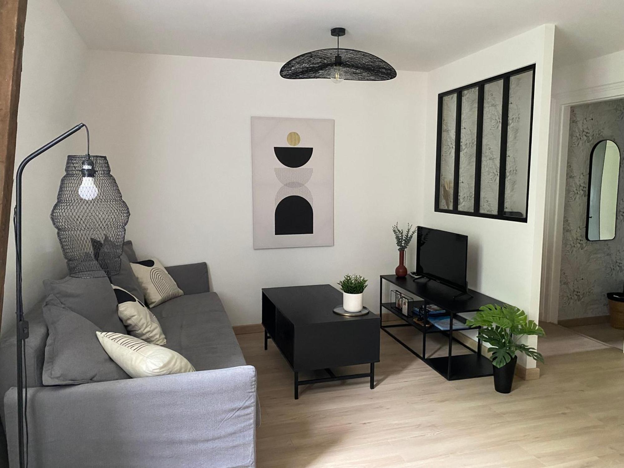 Apartamento L'Atelier D'Arches Charleville-Mézières Exterior foto